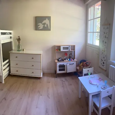 Charmful Family House 5 Min From The *